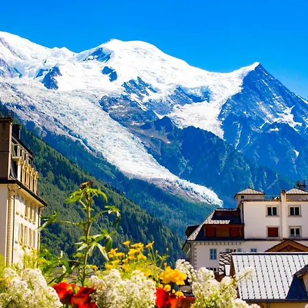 Les Moulins - All Year *